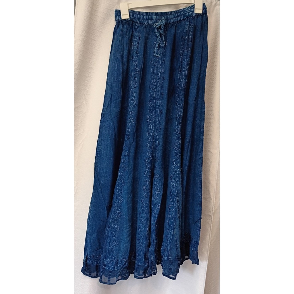 Sacred Threads Skirt Size M Boho Indie Hippie Gypsy Festival Denim Look NWT